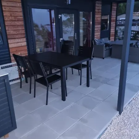 Hipo Camp - Mobil Sestrica * Pakoštane